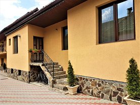Casa de închiriat 4 camere, în Săcele, zona Cernatu