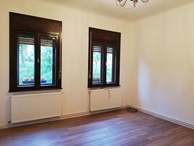 Casa de vânzare 3 camere, în Braşov, zona Blumăna