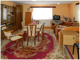 Casa de vânzare 2 camere, în Sanpetru, zona Nord-Est