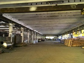 Închiriere spaţiu industrial