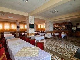 Vânzare spaţiu comercial