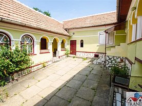 Casa de vânzare 4 camere, în Poiana Sibiului, zona Central