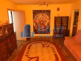 Apartament de închiriat 3 camere în Craiova, 1 Mai