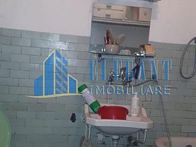 Apartament de vânzare 3 camere în Craiova, Calea Bucuresti