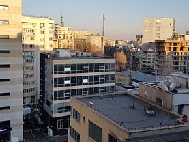 Apartament de vânzare 2 camere, în Bucuresti, zona P-ta Victoriei
