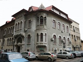 Casa de vânzare sau de închiriat 20 camere, în Bucuresti, zona Mosilor