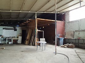 Vânzare spaţiu industrial