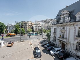 Apartament de vânzare 5 camere, în Bucureşti, zona P-ţa Romană