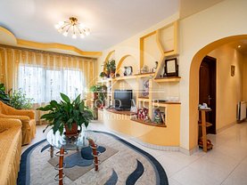 Casa de vânzare 5 camere, în Bucureşti, zona Giuleşti