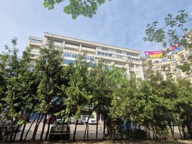 Apartament de vânzare 3 camere, în Bucureşti, zona Unirii
