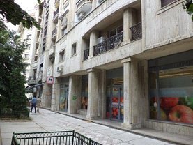 Vânzare spaţiu comercial