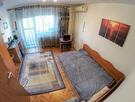 Apartament de vânzare 3 camere, în Bucuresti, zona Unirii