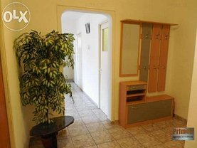Apartament de vânzare 2 camere, în Bucuresti, zona Decebal