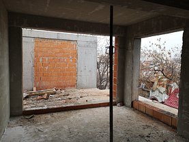 Apartament de vânzare 3 camere, în Bucuresti, zona Stefan cel Mare