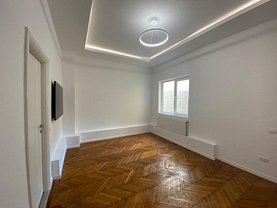 Garsonieră de vânzare, în Bucureşti, zona Calea Victoriei