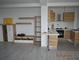 Casa de vânzare 3 camere, în Otopeni, zona Central