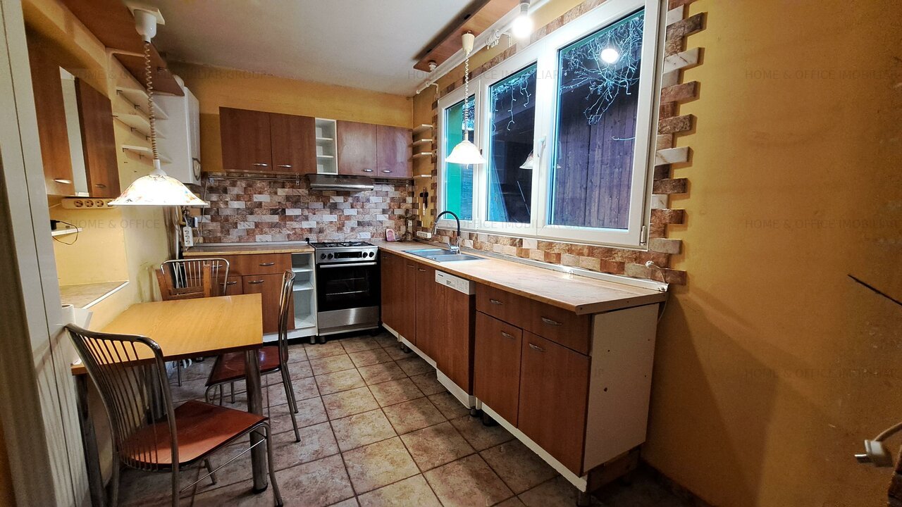 CASA 3 CAMERE