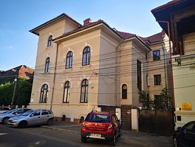 Închiriere birou