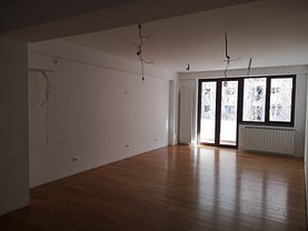 Închiriere birou