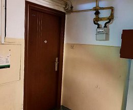 Apartament de vânzare 3 camere, în Ploieşti, zona B-dul Bucureşti