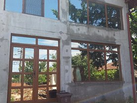 Casa 6 camere în Barcanesti