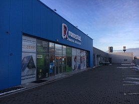 Închiriere spaţiu comercial