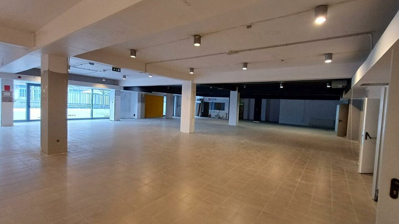 Proprietar, inchiriez spatiu comercial si birouri, 1.740 mp