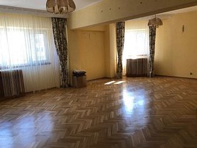Apartament de vânzare 4 camere, în Bucuresti, zona Aviatiei