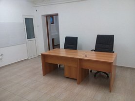 Apartament de închiriat 3 camere, în Bucureşti, zona Universitate