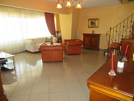 Apartament de închiriat 5 camere, în Bucureşti, zona Unirii