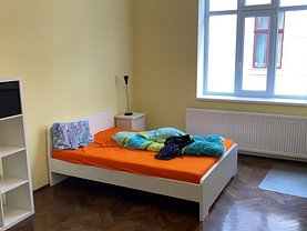 Apartament de închiriat 3 camere, în Cluj-Napoca, zona Central