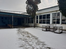Închiriere spaţiu industrial