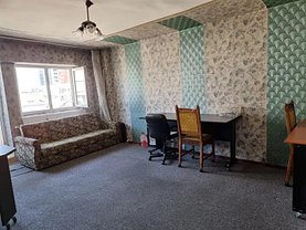 Apartament de vânzare 4 camere, în Bucureşti, zona Central
