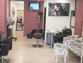 Vânzare spaţiu comercial