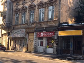 Închiriere spaţiu comercial