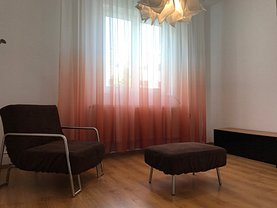 Apartament de vânzare sau de închiriat 3 camere, în Bucuresti, zona Aviatorilor