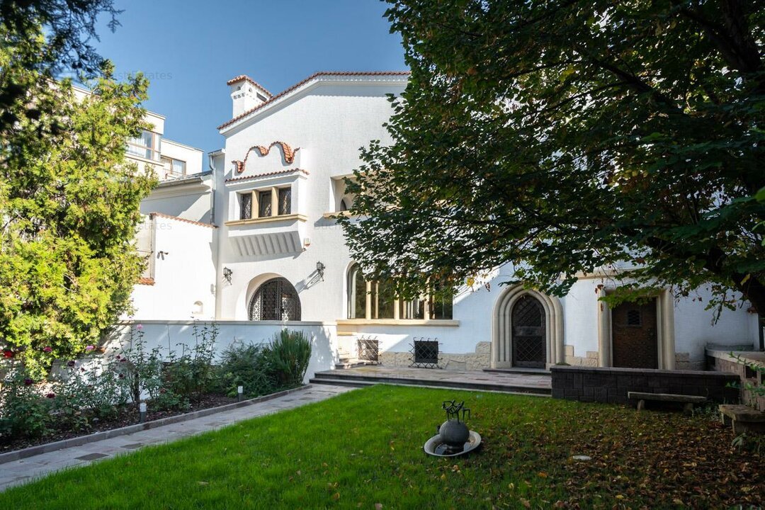 Historical villa Gradina Icoanei area