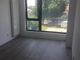 Apartament de vânzare 3 camere, în Bucuresti, zona Calea Calarasilor