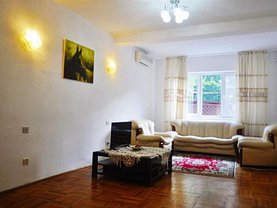 Casa de închiriat 4 camere, în Bucuresti, zona Dacia
