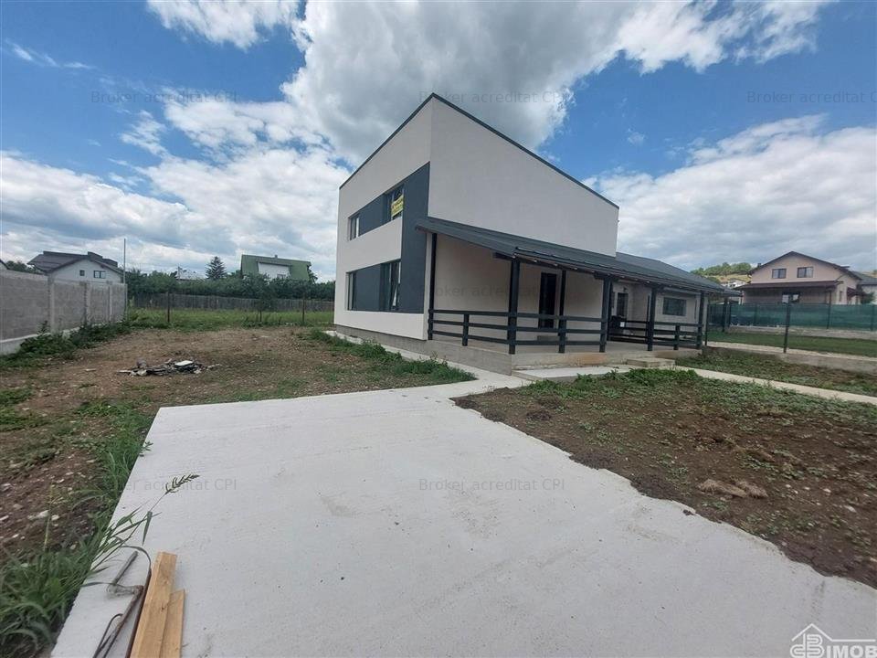 Constructie nou, Razvad