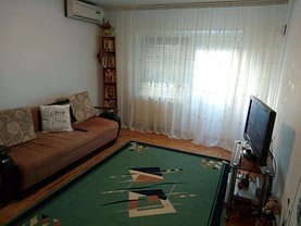 Apartament de vânzare 3 camere, în Bucuresti, zona Aviatiei