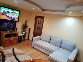 Apartament de vânzare 3 camere, în Bucuresti, zona Colentina