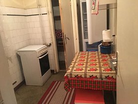 Apartament de vânzare 2 camere, în Bucuresti, zona Berceni