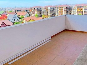 Apartament de vânzare 3 camere, în Bucuresti, zona Berceni