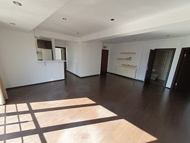 Apartament de închiriat 4 camere, în Bucureşti, zona Mihai Bravu