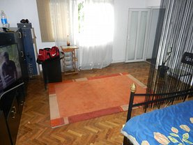 Apartament de închiriat 2 camere, în Brasov, zona Central