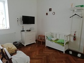 Garsonieră de vânzare, în Brasov, zona Centrul Istoric