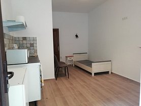 Garsonieră de închiriat, în Braşov, zona Centrul Istoric