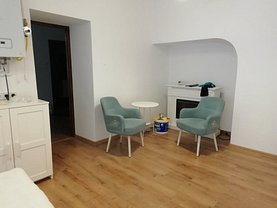 Apartament de închiriat 2 camere, în Braşov, zona Centrul Istoric