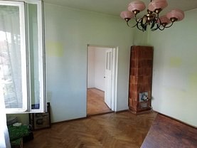 Apartament de vânzare 2 camere, în Braşov, zona Tractorul